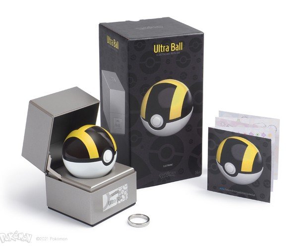 Ultra Ball Pack Shot