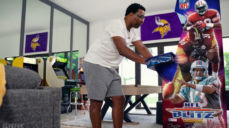 Das NFL Blitz Legends Cabinet von Arcade1Up ist ein knallharter Streifzug durch die Erinnerungen