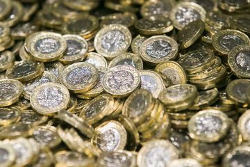 Tausende Familien können JETZT kostenloses Bargeld im Wert von bis zu 90 £ beanspruchen 