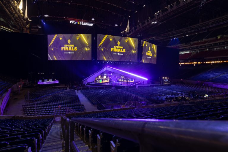 Amateur League of Legends erhält Auftrieb durch den neuen NACL-Zeitplan von Riot