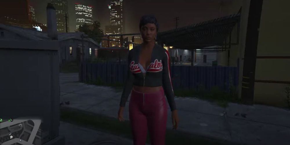 In GTA V taucht nachts ein Straßenläufer auf