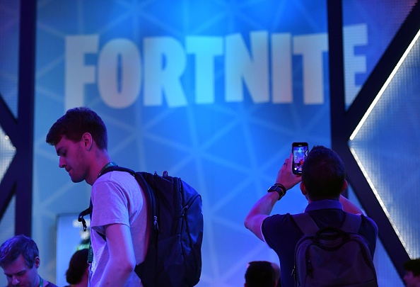 &lsquo;Fortnite&rsquo; Spider Gwen Skin is Coming This Season 4