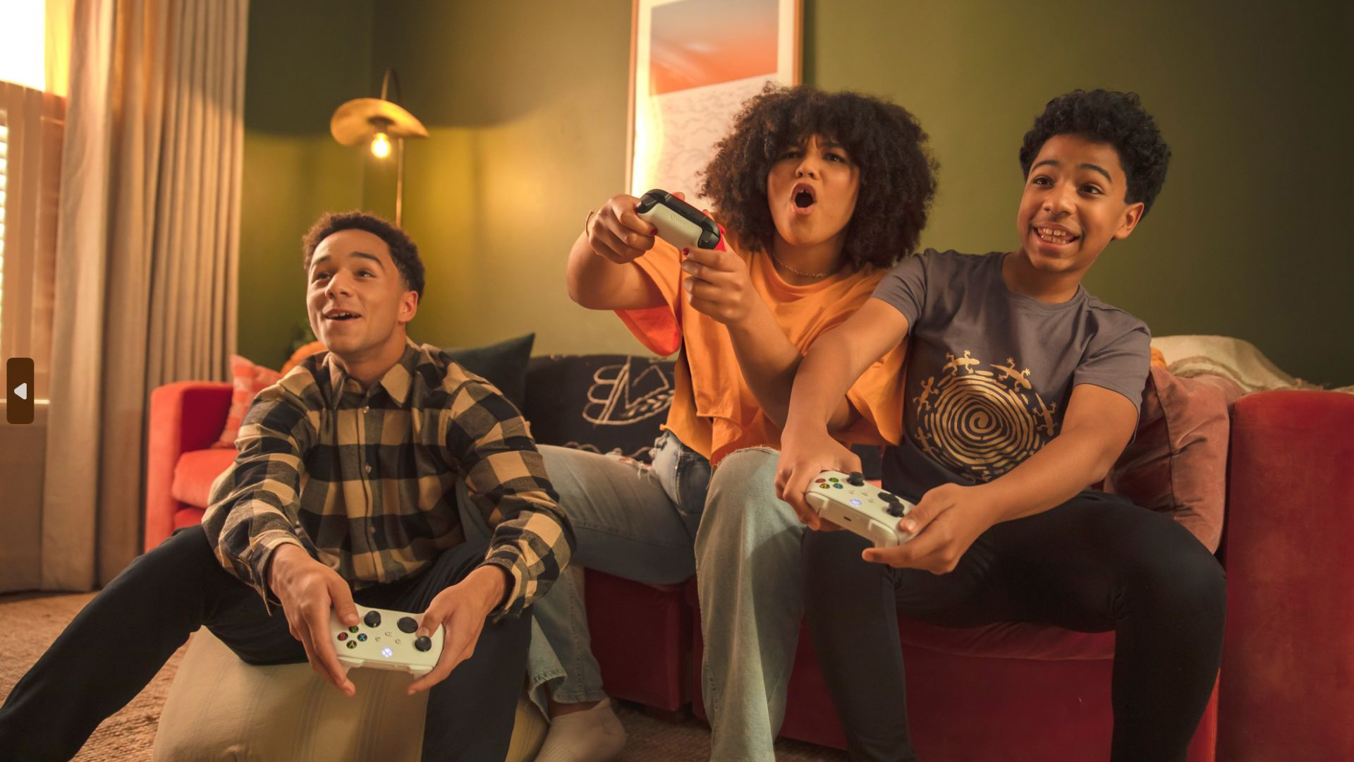 Xbox feiert den Safer Internet Day mit Minecrafts neuer Lernwelt zum Thema Datenschutz und Sicherheitstipps für Eltern