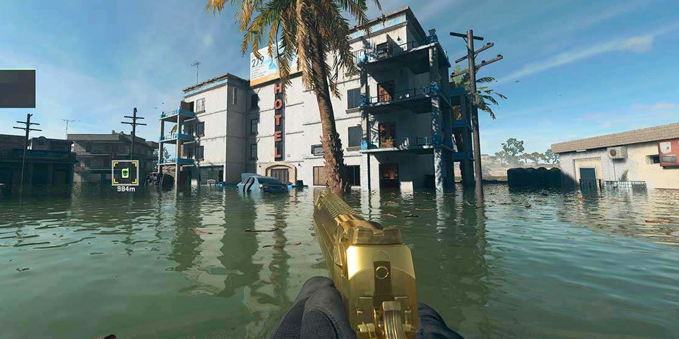 Ein Spieler im Wasser, der das Sawah Hotel in Warzone.2 DMX betrachtet
