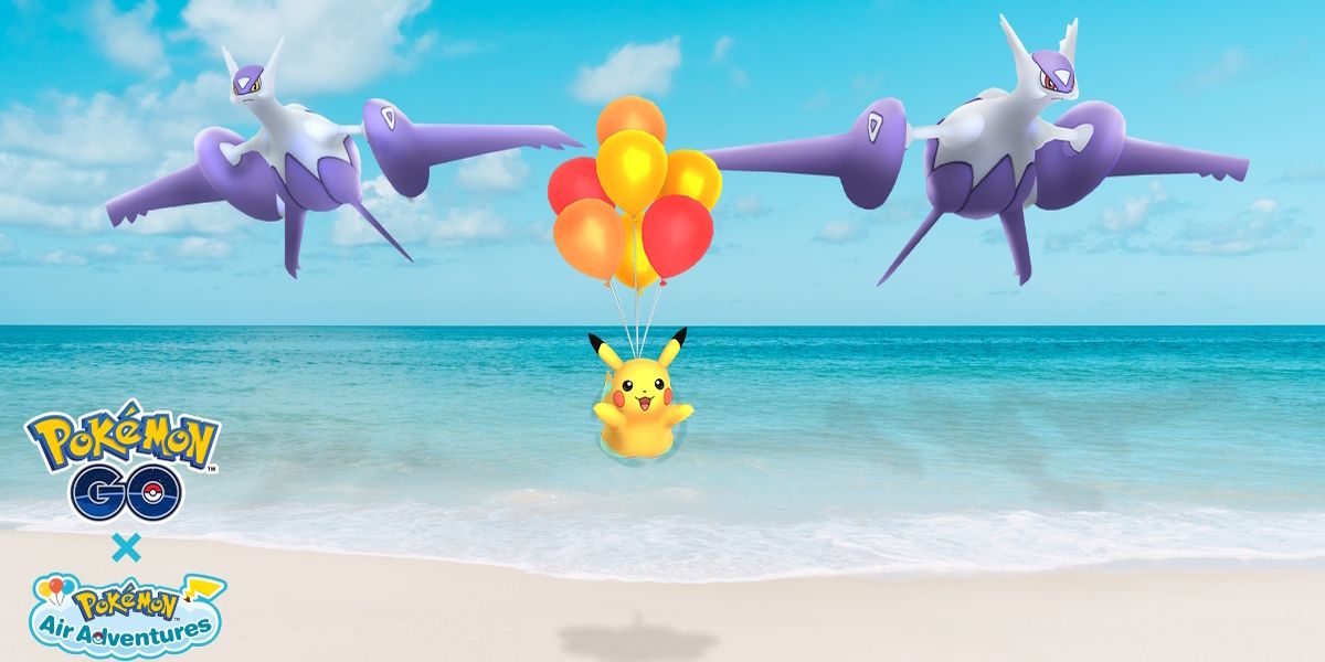 Mega Latias und Mega Latios am Himmel, mit Pikachu in der Mitte, an dem Luftballons befestigt sind
