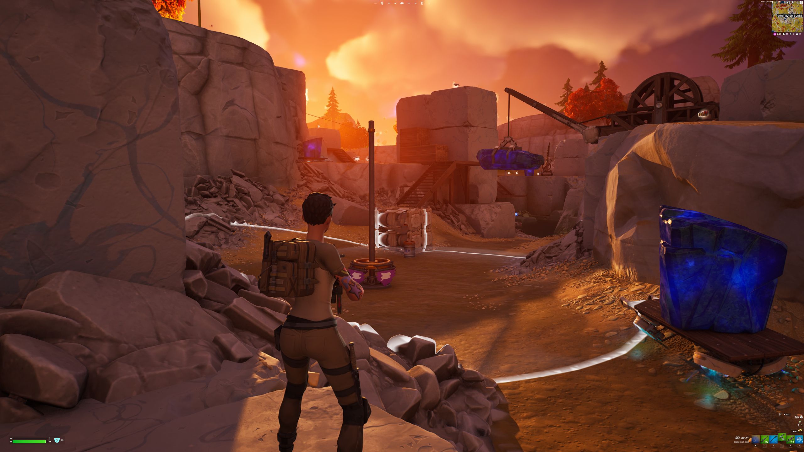 Fortnite Kapitel 4, Staffel 2, Spieler, der in der Nähe des Landeplatzes des Eroberungspunktes von Shattered Slabs steht