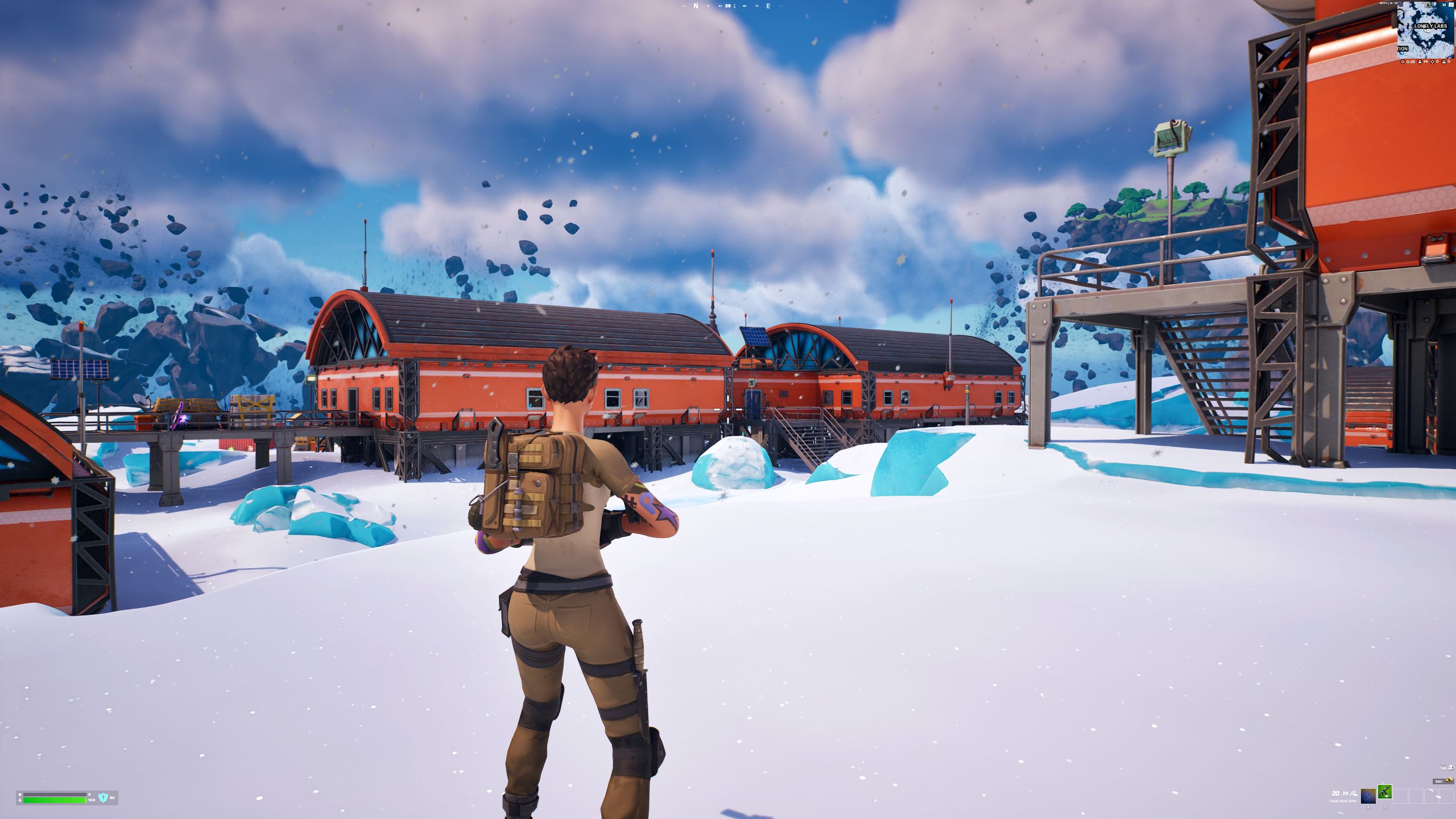 Fortnite Chapter Four Season Two Spieler, der am Lonely Labs Outpost Landing Spot steht