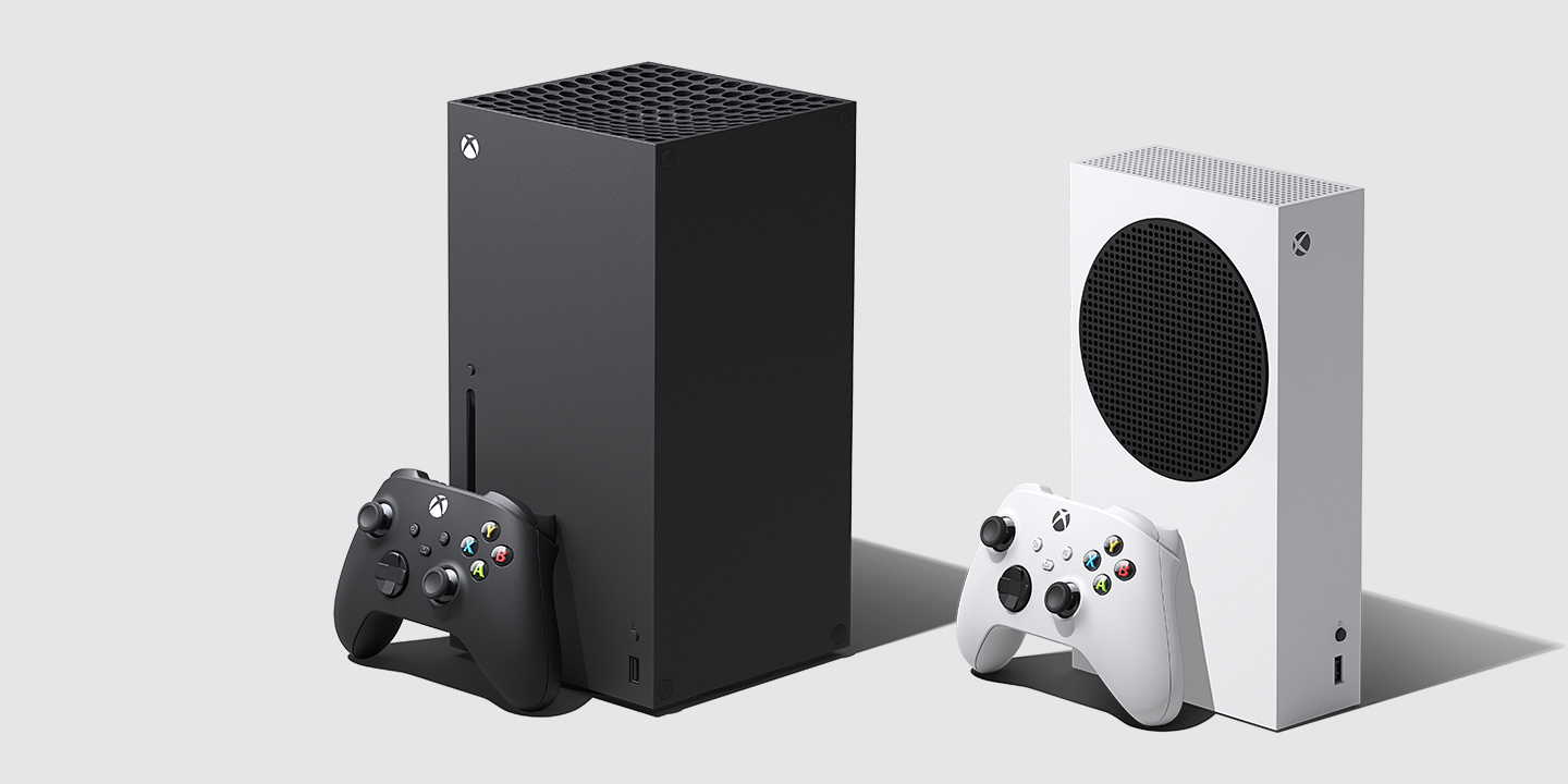 Xbox Series X- und S-Konsolen auf einem grau-weißen Hintergrund