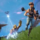 Neues Biom und mögliche Zusammenarbeit für Fortnite Chapter 4 Season 3 angekündigt best battle royale games: a female Fortnite character fleeing from attack