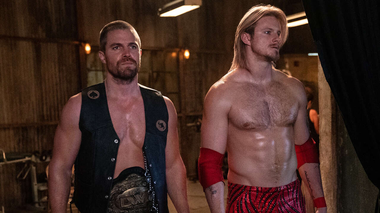 Stephen Amell weist SAG-AFTRA-Streik als „frustrierend“ zurück