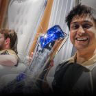 Lyon Dhokla: Seine Leidenschaft für League of Legends und seine Siegesbesessenheit. Sheep Logo