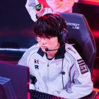 KT Rolster schlägt Nongshim trotz der Abwesenheit von Aiming mit 2:1, ein unerwarteter Schock. 리그 오브 레전드 League of Legend : Clash of Fates