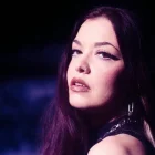 Vicky Psarakis: Die Stimme hinter Call Of Dutys neuem Track „No One There“, einer knallharten musikalischen Herausforderung. Vicky Psarakis (Sicksense, Ex-The Agonist) Fronts Latest 'Call Of Duty' Zombies Track "No One There"
