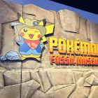 Pokémon-Fossilienmuseum: Eine faszinierende Ausstellung, die Jung und Alt in Erstaunen versetzen wird. REVIEW: Pokémon Fossil Museum Exhibition Is a Rock-Solid Adventure